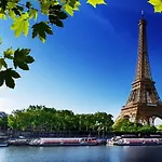 Beautiful Studio In A Small House Near Eiffel Tower